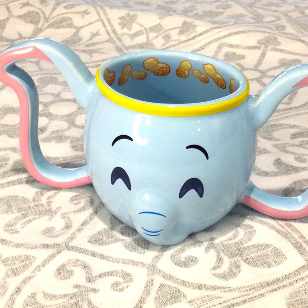 Disney Dumbo happy/nervous emoji cup